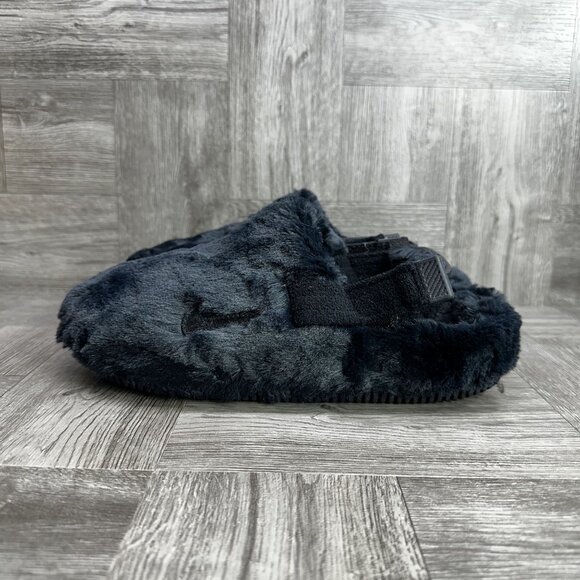 Nike Calm Mule SE Women's size 7 Black Faux Fur Mules FZ3119-001 - Picture 5 of 9